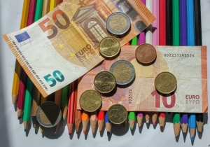 novac euri skola ucenici min